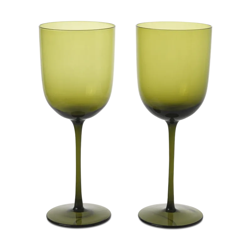 Host Rotweinglas 36 cl 2er-Pack Moss Green von Ferm Living – Produktfoto