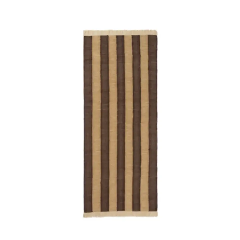Ives Teppich 80x200 cm - Hellbraun/Schokolade von Ferm Living – Produktfoto