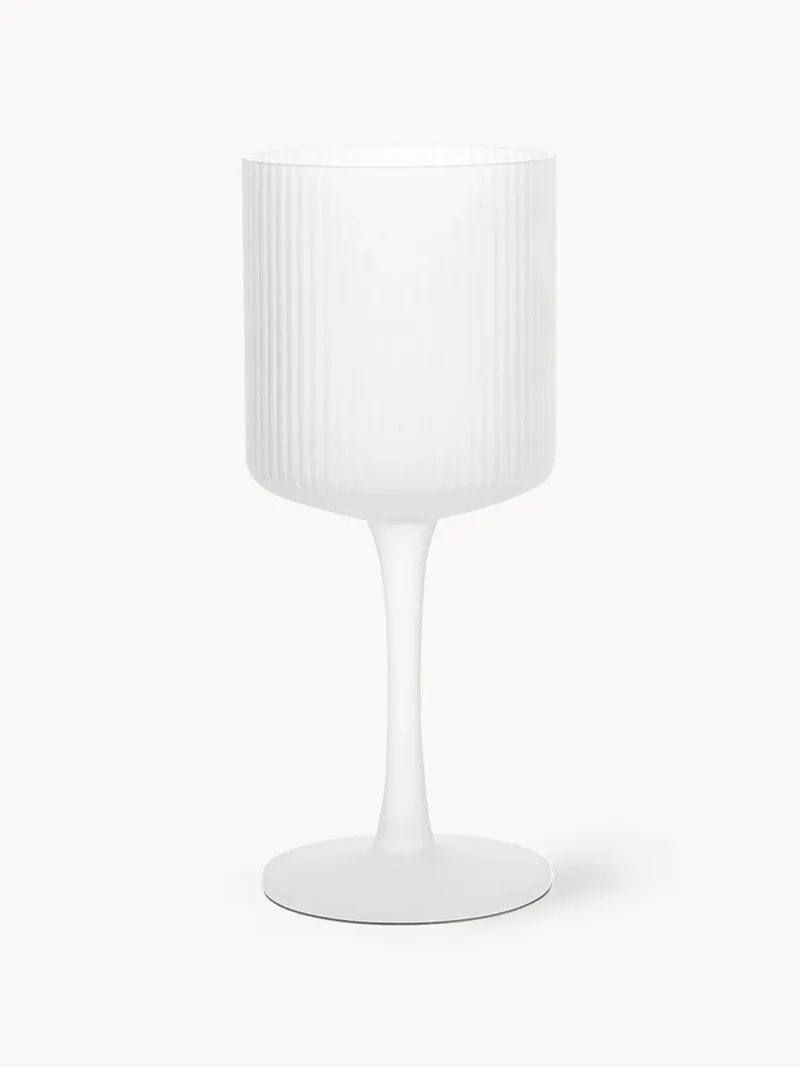 Mondgeblazen witte wijnglazen Ripple met groefreliëf, 2-delig by Ferm Living – product photo