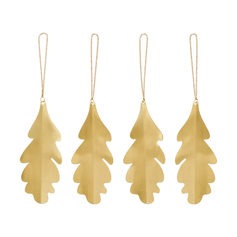 Oak leaf Dekorationsanhänger 13,5 cm 4er-Pack Brass von Ferm Living – Produktfoto