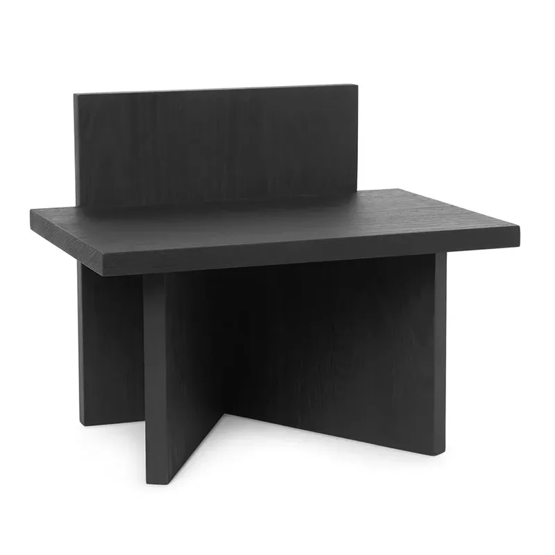 Oblique Hocker - Black Stained Ash von Ferm Living – Produktfoto