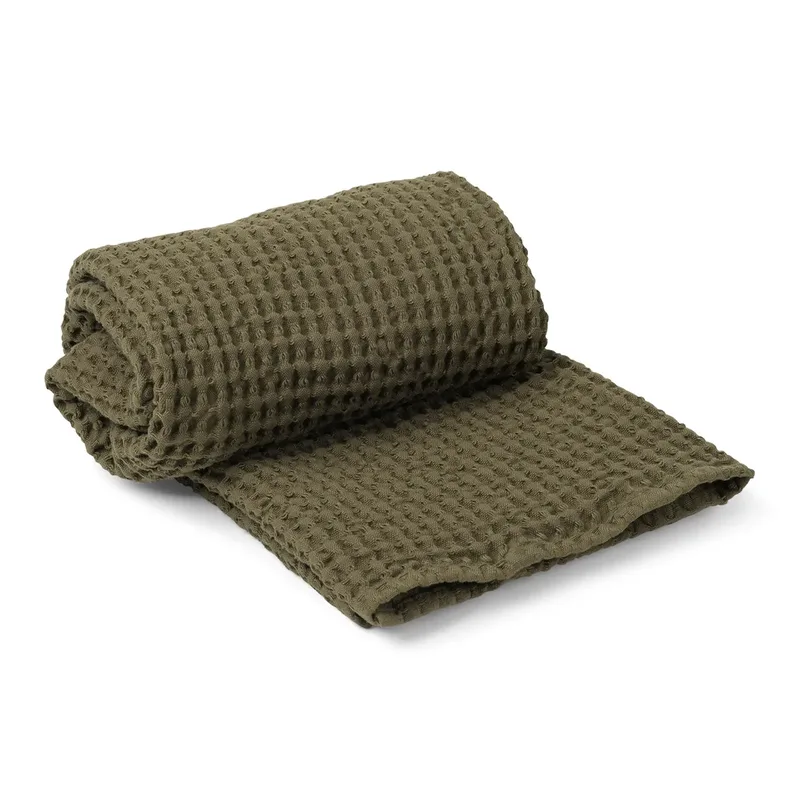Organic Badetuch 70 x 140cm Olive van Ferm Living – productfoto