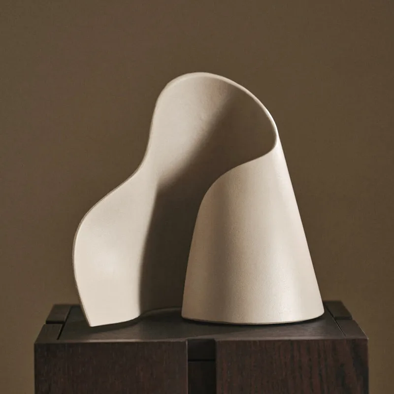 OYSTER tafellamp, kasjmier, hoogte 24 cm, metaal de Ferm Living – photo du produit