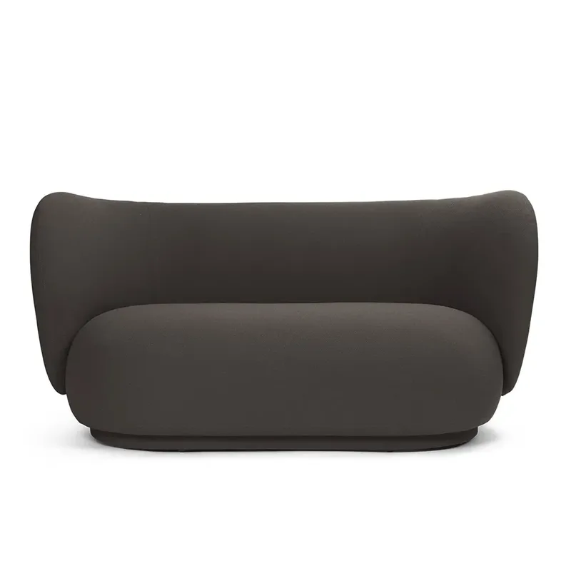 Rico 2-Sitzer Sofa Grain von Ferm Living – Produktfoto