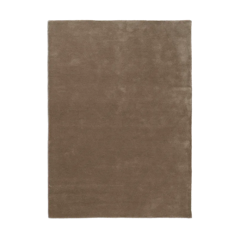 Stille getufteter Teppich Ash Brown, 140x200 cm von Ferm Living – Produktfoto