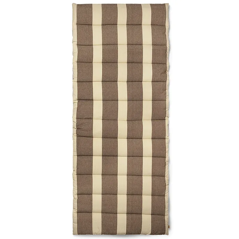 Strand Quilted Matress von Ferm Living – Produktfoto