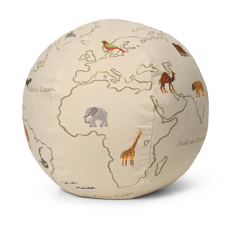 The world Sitzkissen Offwhite fra Ferm Living – produktbillede