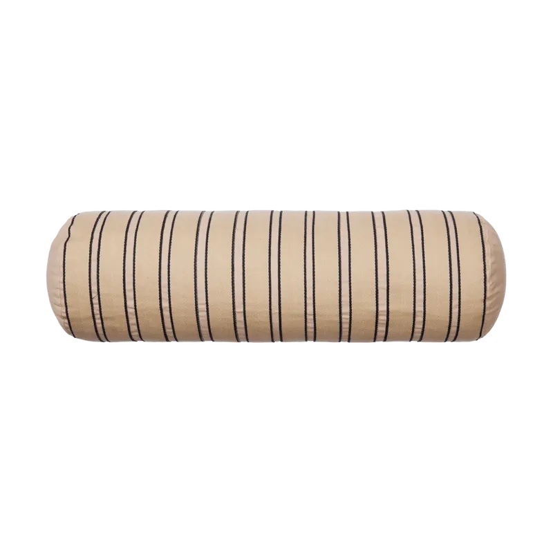 Twill bolster Zylinderkissen Cashmere-black von Ferm Living – Produktfoto