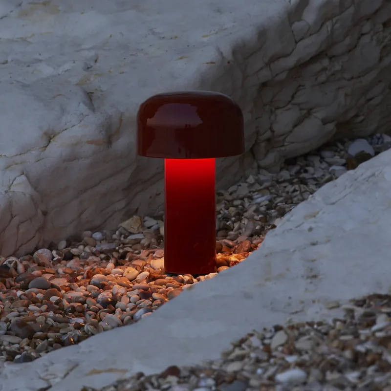 Bellhop LED tafellamp op accu, rood, 21 cm, dimbaar, IP54 - FLOS - Woonkamer - Designer - Kunststof - Rond von FLOS – Produktfoto