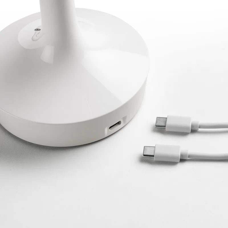 Bon Jour Unplugged Taffellamp White - Flos - Gang / Hal - Designer - Kunststof - Met lampenkap von FLOS – Produktfoto