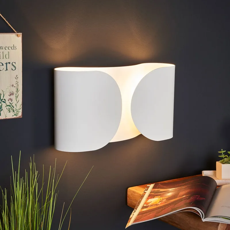 Foglio wandlamp wit - FLOS - Woonkamer - Designer - Metaal - Hoekig von FLOS – Produktfoto