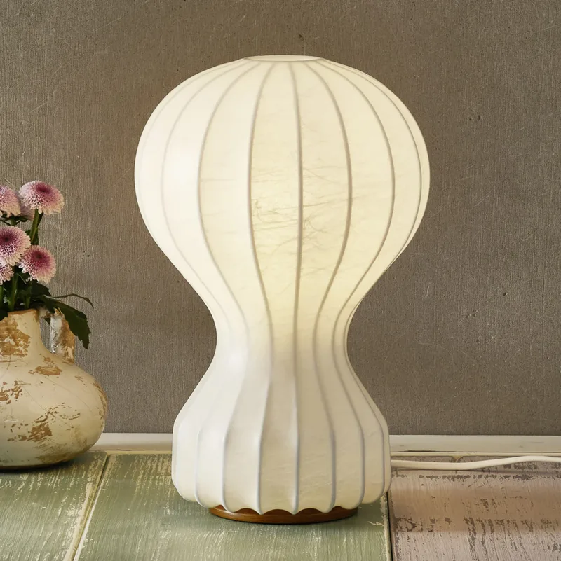 Gatto Tafellamp Kleine - Flos Gatto Piccolo - Woonkamer - Designer - Stof - 1 lamp von FLOS – Produktfoto