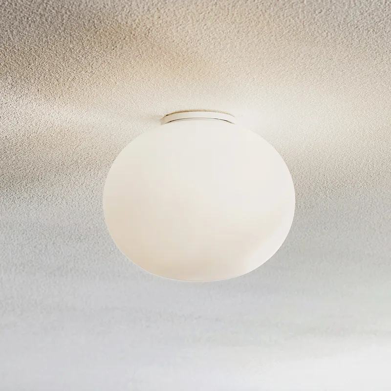 Glo-Ball C/W Zero wand- en plafondlamp, wit - FLOS - Woonkamer - Designer - Glas - Bol by FLOS – product photo