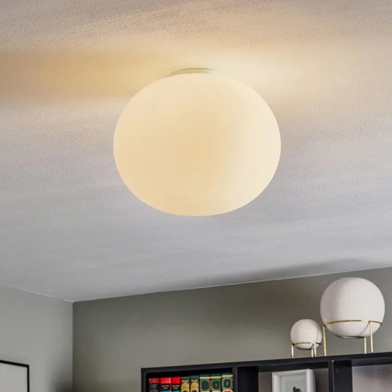 Glo-Ball C1 Plafondlamp White - Flos - Woonkamer - Designer - Glas - Bol von FLOS – Produktfoto