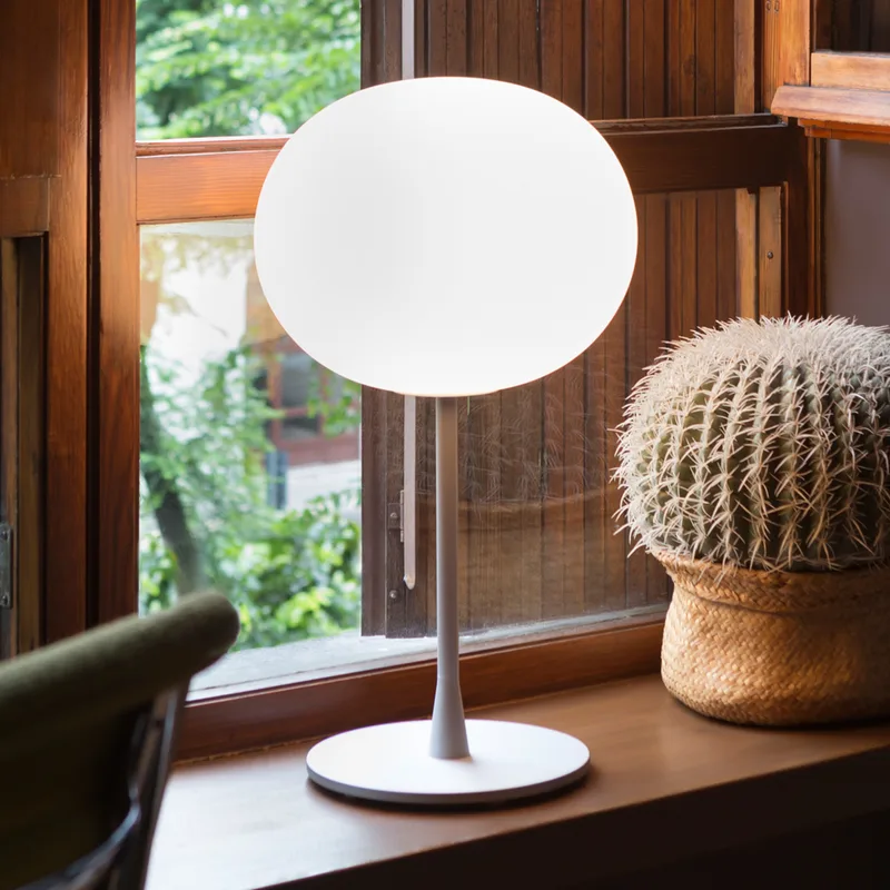 Glo-Ball T1 tafellamp Silver - FLOS - Woonkamer - Designer - Glas - Bol von FLOS – Produktfoto