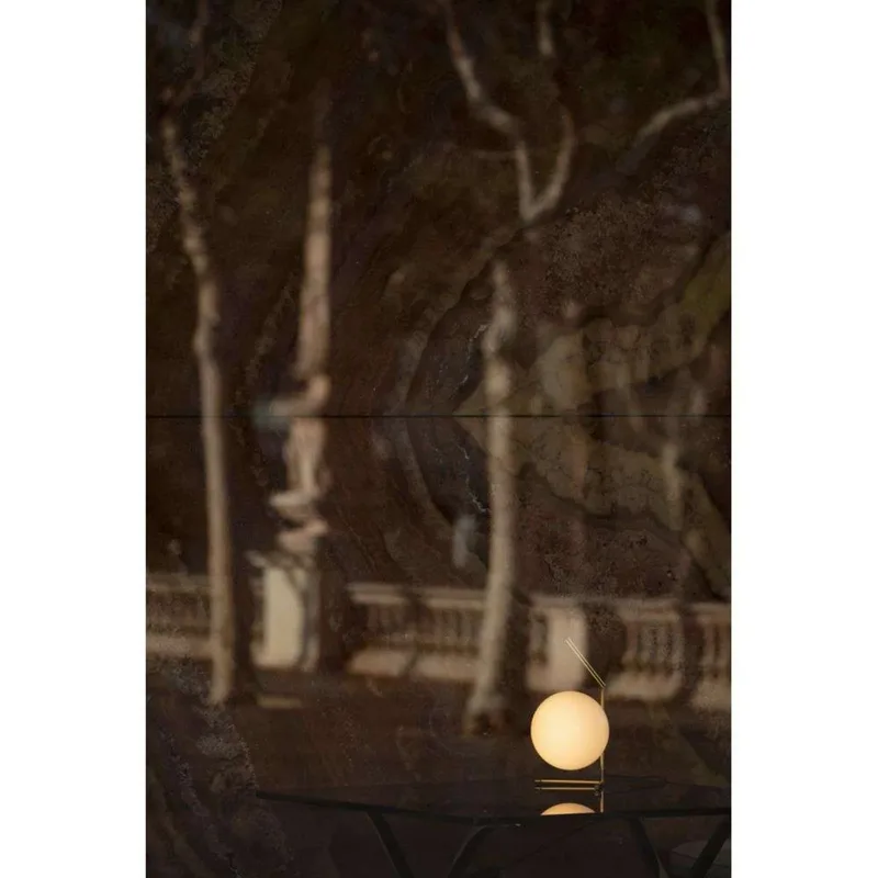 IC T1 Tafellamp 24K Gold - Flos - Woonkamer - Metaal von FLOS – Produktfoto