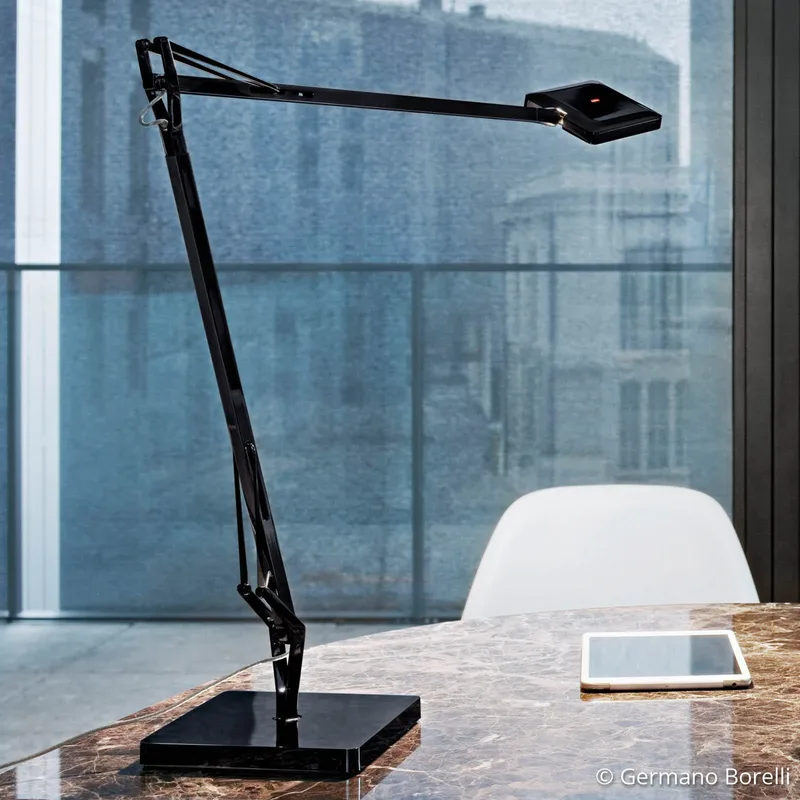 Kelvin Edge LED Tafellamp Zwart - Flos - Werkkamer / Kantoor - Designer - Metaal - 1 lamp von FLOS – Produktfoto