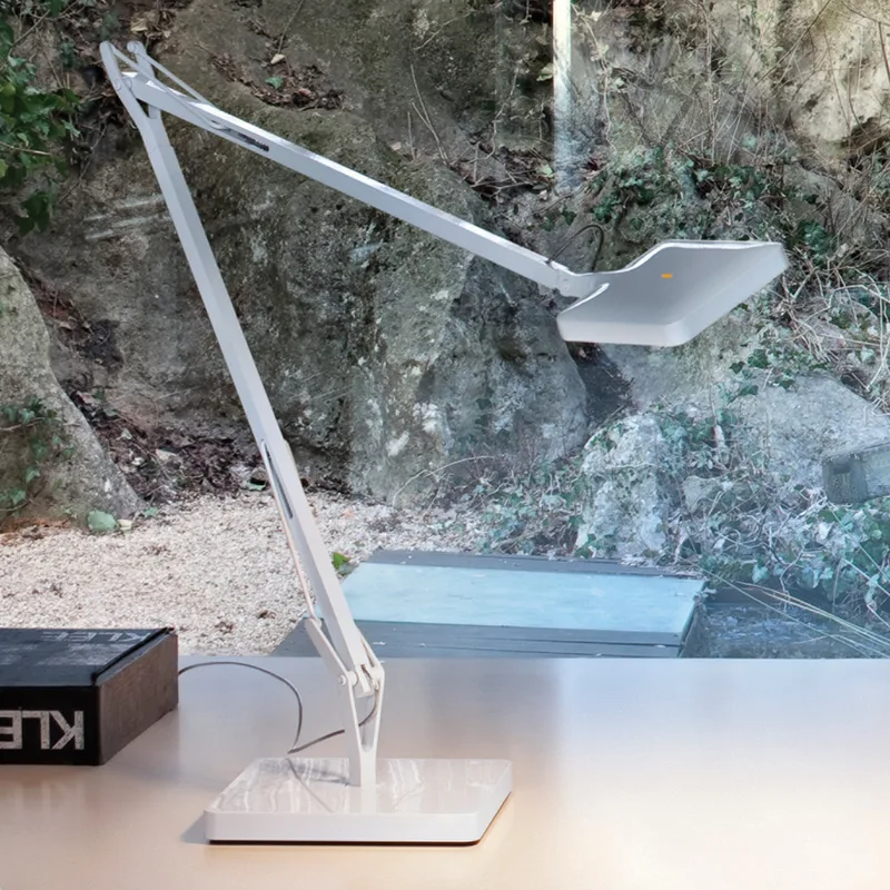 Kelvin LED GM Tafellamp Wit - Flos - Werkkamer / Kantoor - Designer - Metaal - 1 lamp by FLOS – product photo