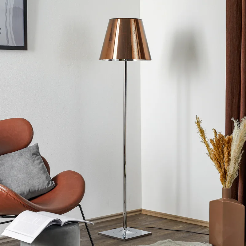 KTribe F2 vloerlamp aluminium brons - FLOS - Woonkamer - Designer - Kunststof - Met lampenkap by FLOS – product photo
