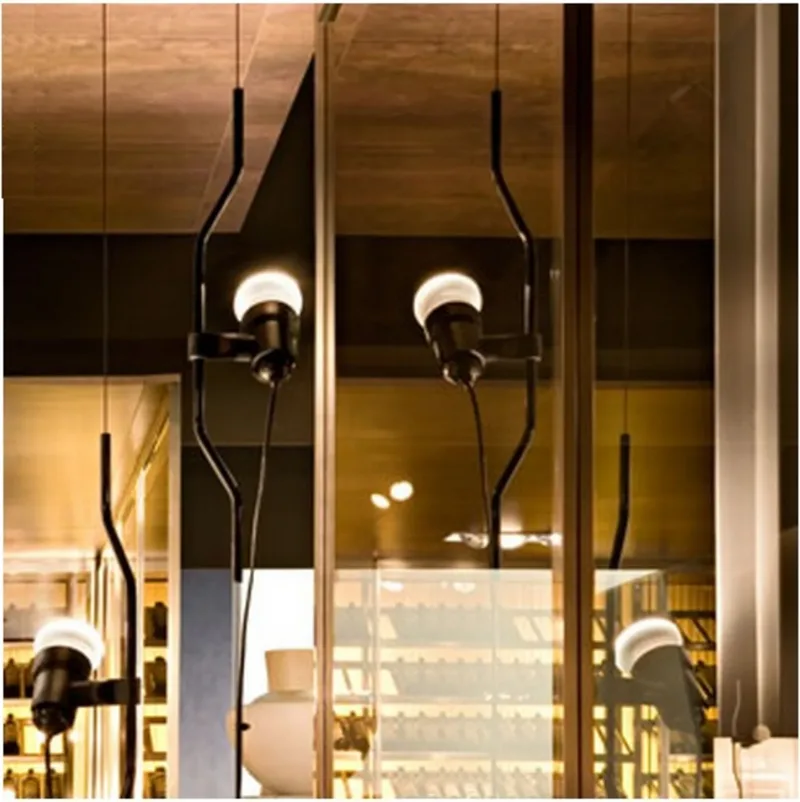 Parentesi hanglamp nikkel met dimmer - FLOS - Woonkamer - Designer - Kunststof von FLOS – Produktfoto