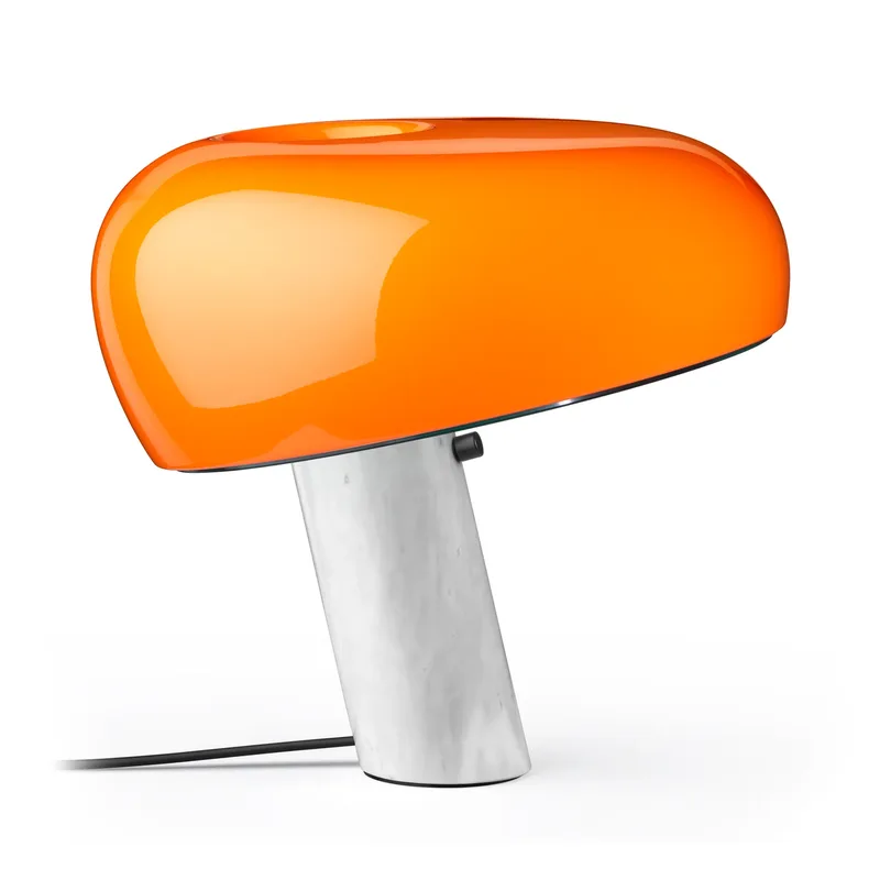 Snoopy Tischleuchte Orange von FLOS – Produktfoto