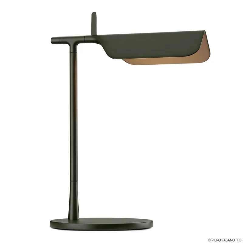 Tab T LED tafellamp mat donkergroen - FLOS - Woonkamer - Designer - Metaal - 1 lamp von FLOS – Produktfoto