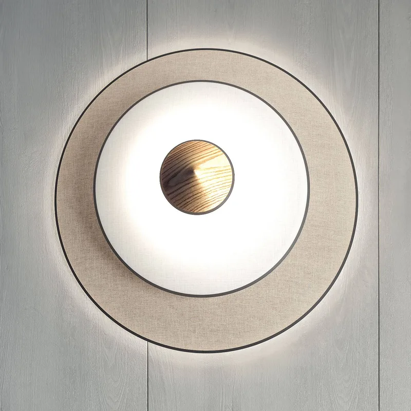 Cymbal S LED-vägglampa, natur från Forestier i Beige, Vit, Hout licht – produktbild