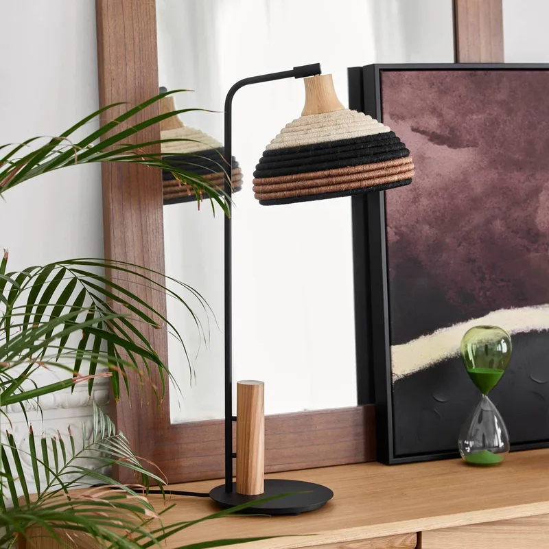 Grass Tischleuchte Brown von Forestier in Braun, Beige, Hout licht – Produktfoto