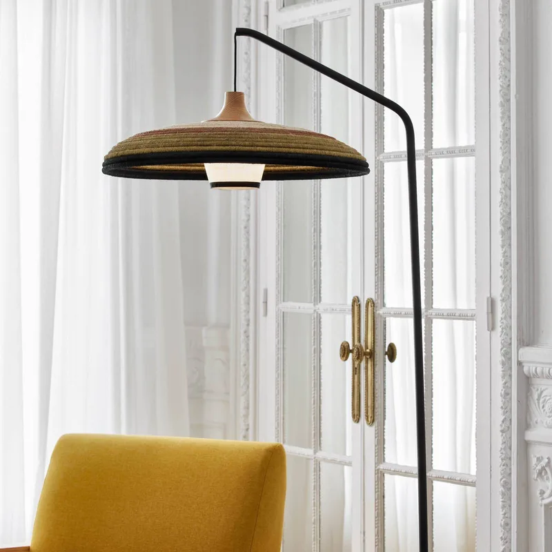 Grass vloerlamp, groen by Forestier in Green, Beige, Hout licht – product photo