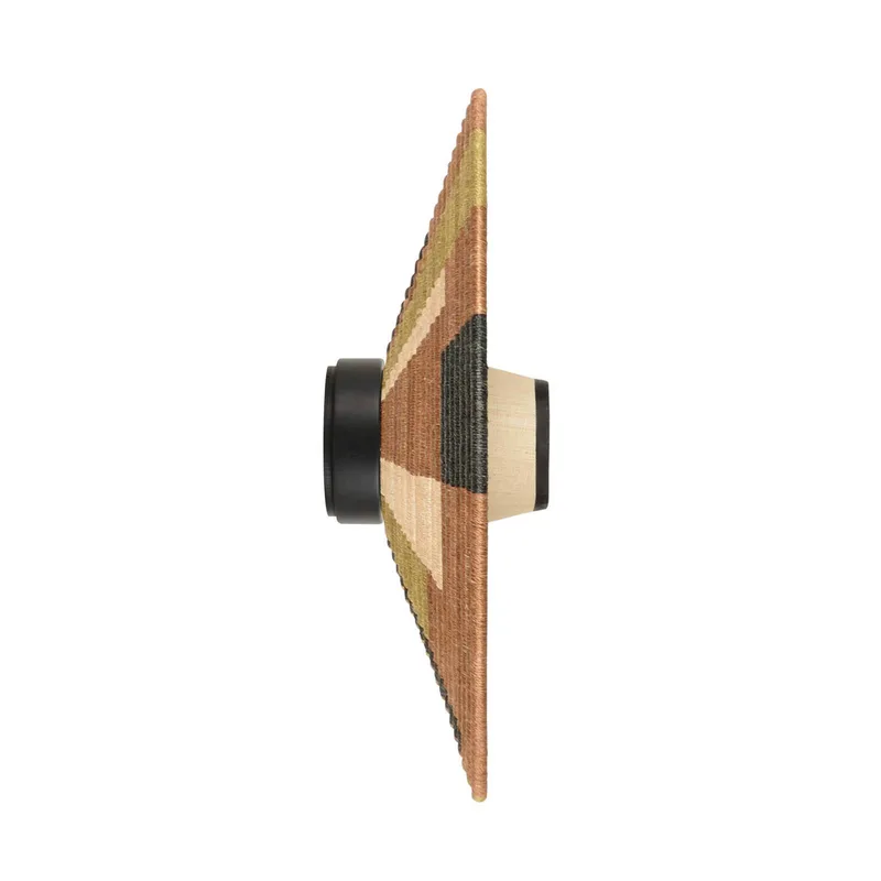 Parrot M wandlamp fra Forestier i Brun – produktbillede 3 af 5