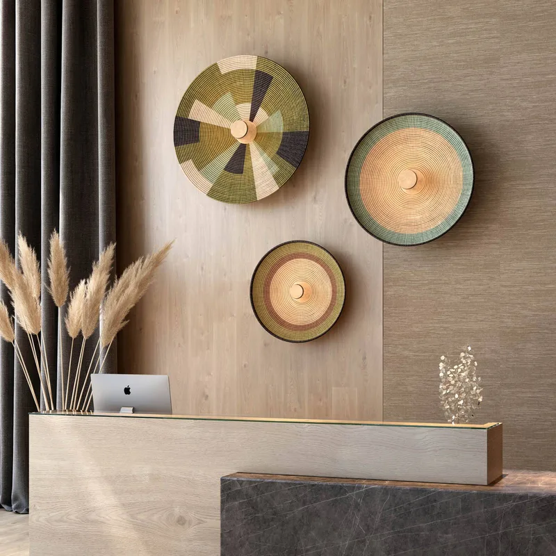 Parrot XXL wandlamp från Forestier i Grön – produktbild