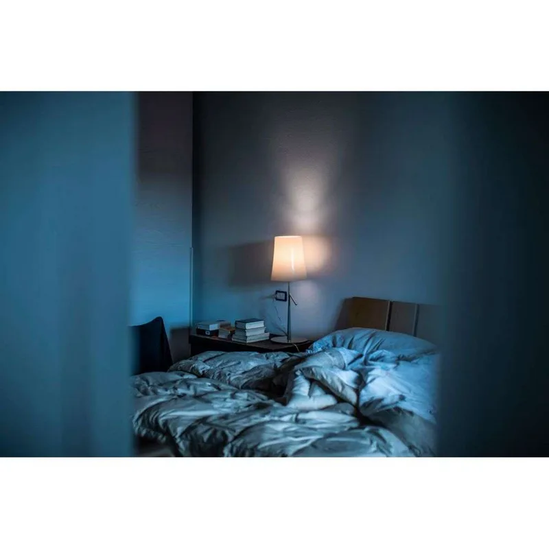 Birdie Grande Taffellamp On/Off White - Foscarini - Metaal von Foscarini – Produktfoto