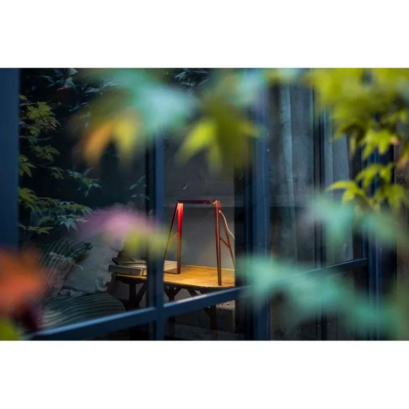 Bridge 2 Tafellamp Dark Red - Foscarini - Woonkamer - Metaal von Foscarini – Produktfoto