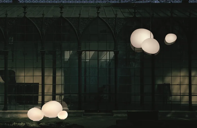 Gregg Buiten Hanglamp XL Wit - Foscarini - Terras - Kunststof von Foscarini – Produktfoto