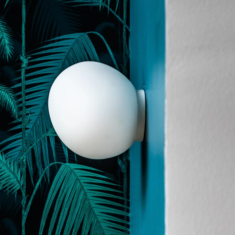 Gregg piccola wandlamp, wit, IP44, glas - Foscarini - Badkamer - Designer - Rond von Foscarini – Produktfoto