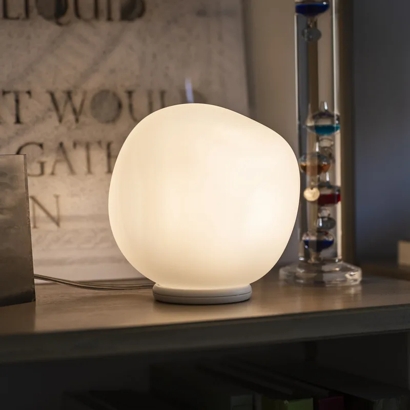 Hoba Piccola tafellamp, Ø 13 cm, aan/uit, glas - Foscarini - Woonkamer - Designer - Bol von Foscarini – Produktfoto