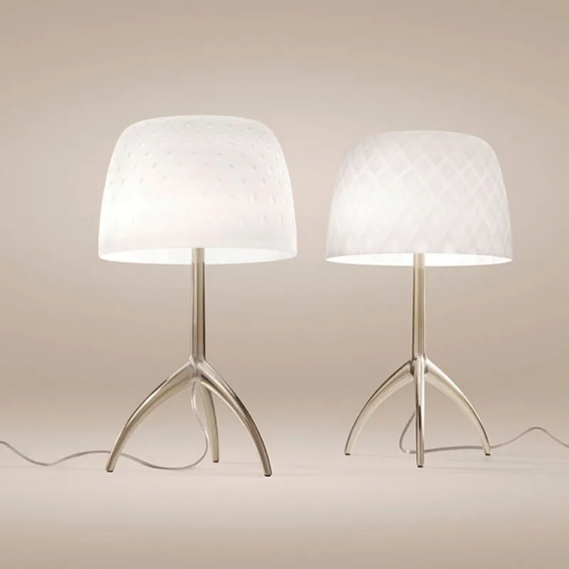 Lumiere 30 tafellamp, 35 cm, Pastille, aan/uit - Foscarini - Woonkamer - Designer - Glas - Met lampenkap von Foscarini – Produktfoto