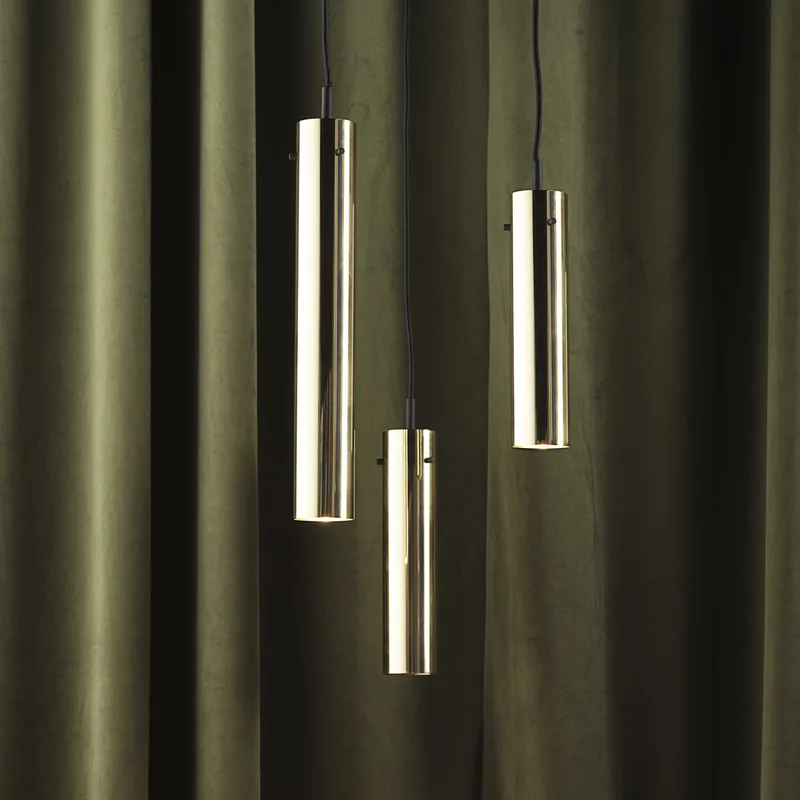 FM 2014 hanglamp Ø5,5xH24 massief glanzend messing - FRANDSEN FM2014 - Woonkamer - Designer - 1 lamp von Frandsen – Produktfoto