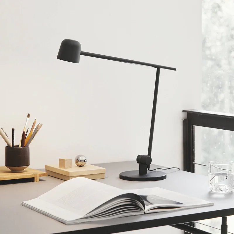 LED tafellamp Satellite, zwart van Frandsen in Zwart mat – productfoto