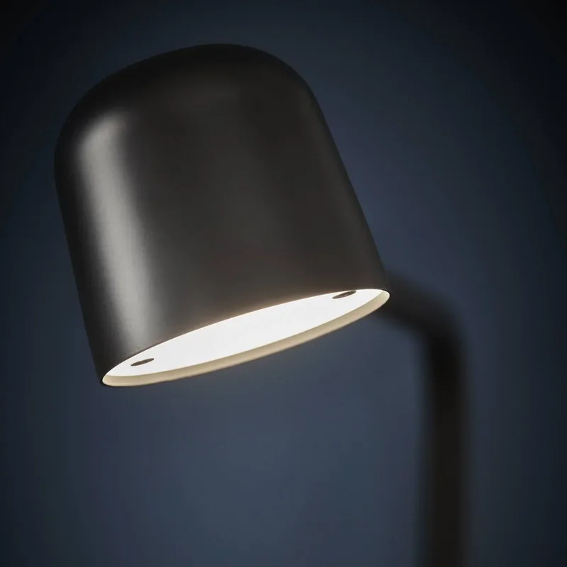 LED wandlamp Satellite, zwart, projectie 47 cm by Frandsen in Zwart mat – product photo