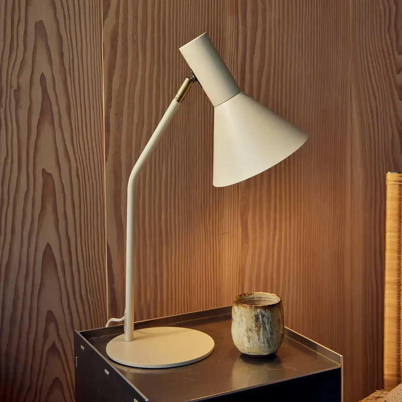 Tafellamp Lyss, metaal, 50 cm hoog, E27 by Frandsen in Beige – product photo