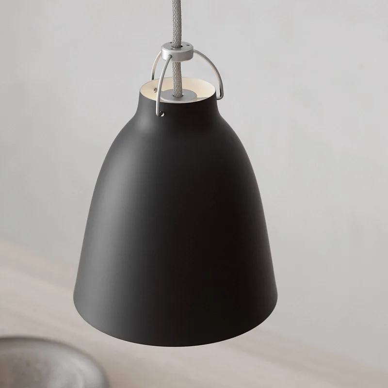 Caravaggio P1 matzwart by Fritz Hansen in Black – product photo 1 of 2
