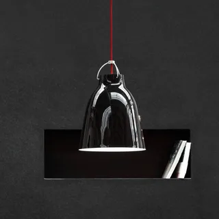 Caravaggio P2 glanzend zwart by Fritz Hansen in Black, Red – product photo 1 of 2