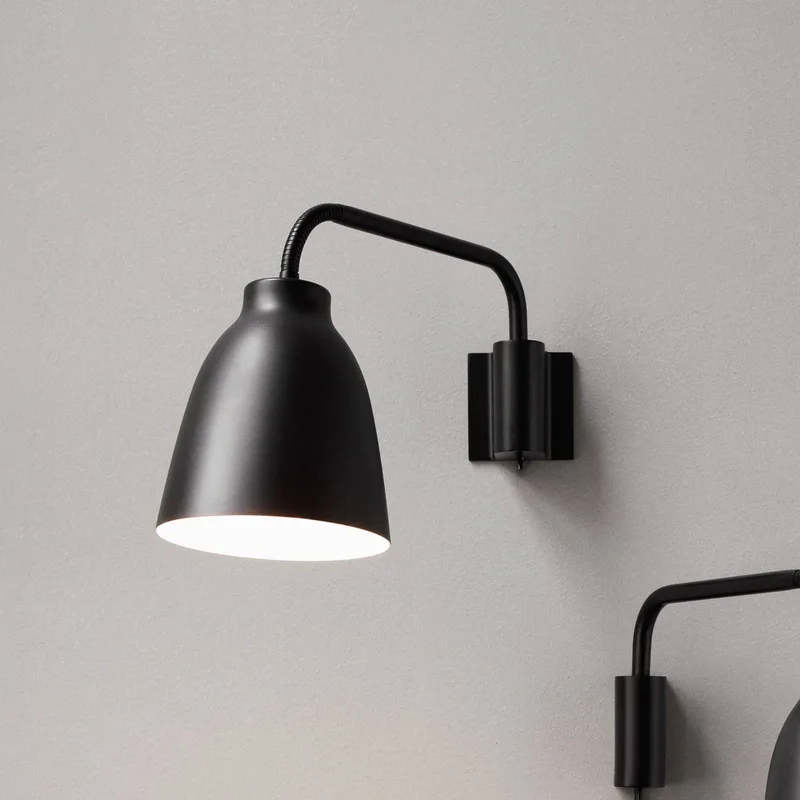 Caravaggio wandlamp van Fritz Hansen in Zwart – productfoto 1 van 4