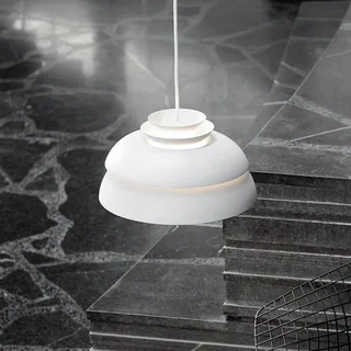 Concert P1 hanglamp Ø 32 cm fra Fritz Hansen i Hvid – produktbillede 1 af 4