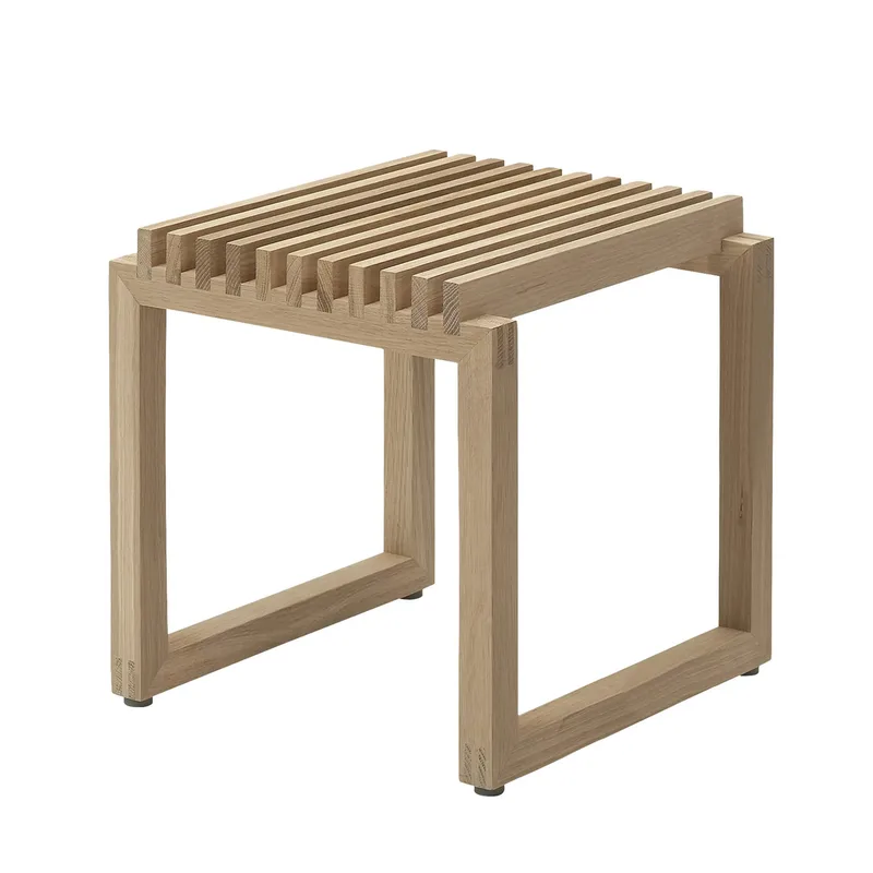 Cutter Hocker Eiche by Fritz Hansen – product photo