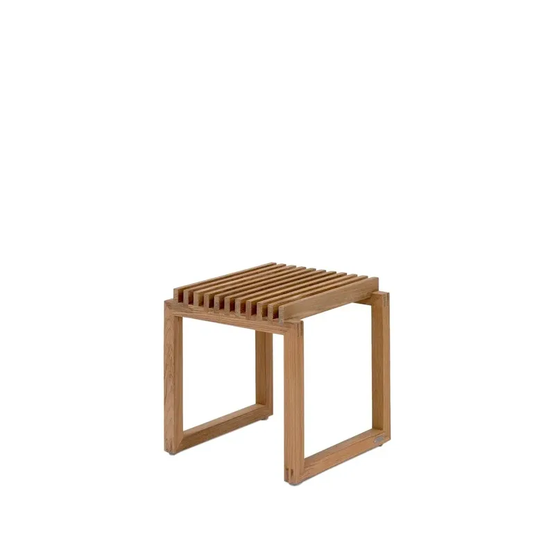 Cutter Hocker Teak by Fritz Hansen – product photo