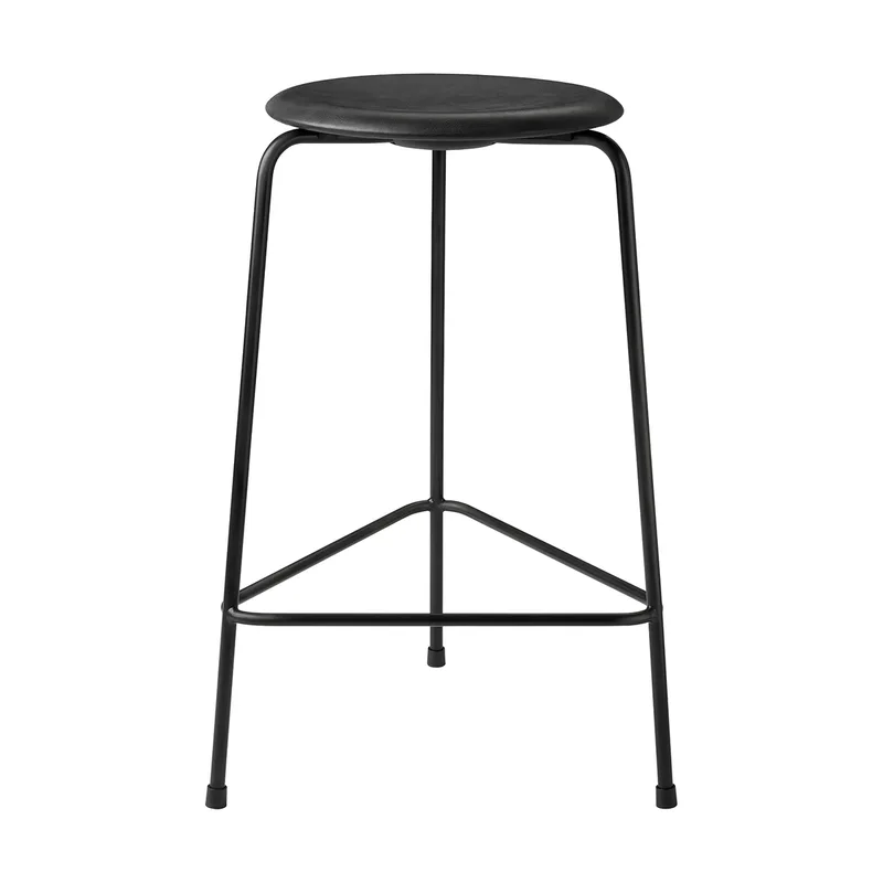 High Dot counter Stuhl 3 Beine Essential black-matt black från Fritz Hansen – produktbild