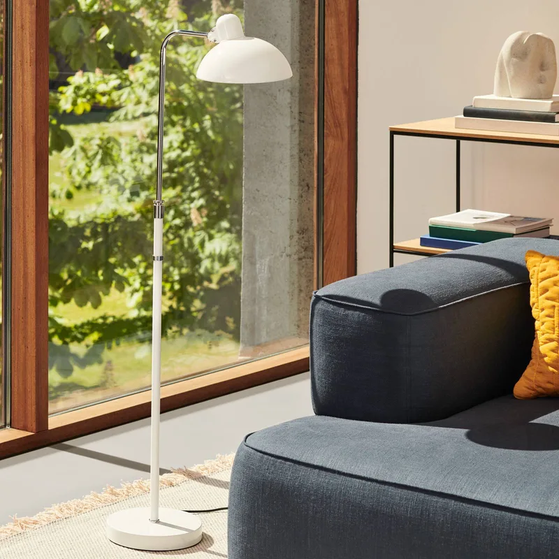 Kaiser Idell 6580-F Luxus glans by Fritz Hansen in White – product photo 1 of 2
