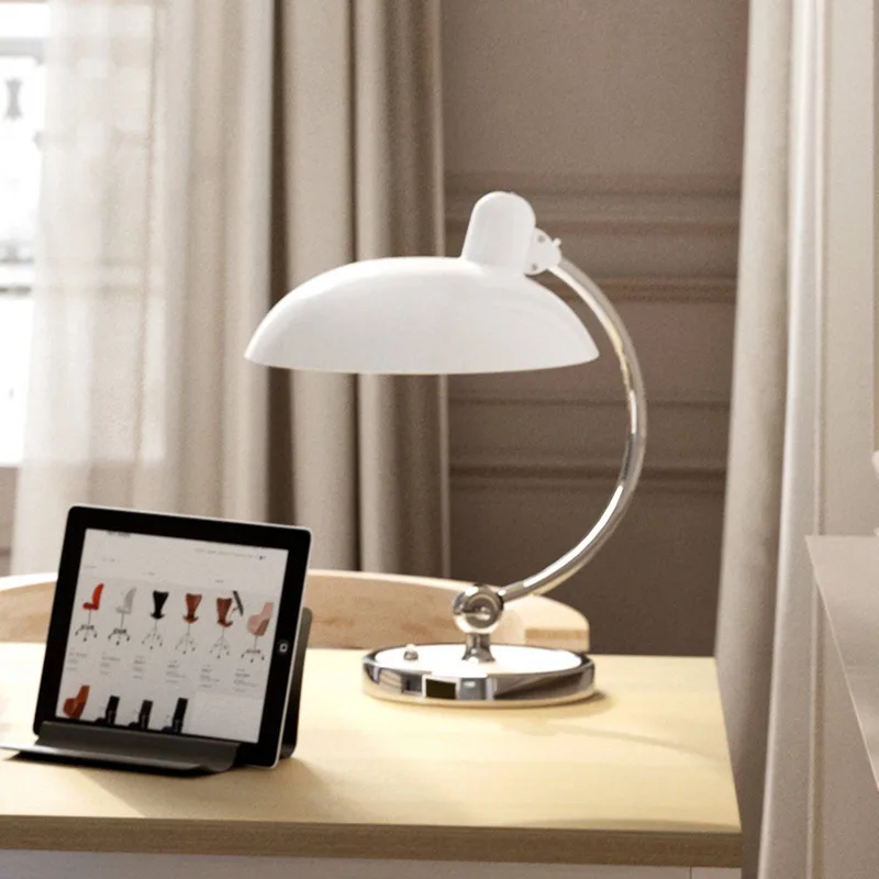 Kaiser Idell 6631-T Luxus glans från Fritz Hansen i Vit – produktbild 1 av 4